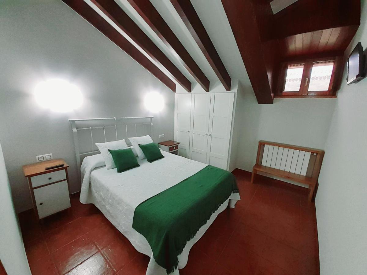 Ortiguero La Casona Del Jouゲストハウス エクステリア 写真